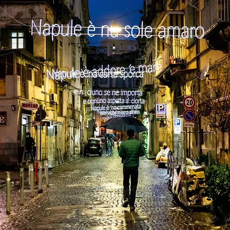 La Casa Sul Teatro *